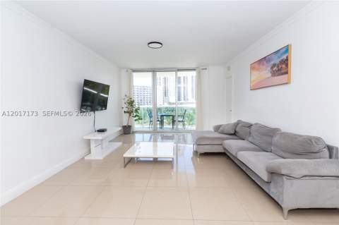 19370 Collins Ave 621, Sunny Isles Beach FL - photo 24 of 44