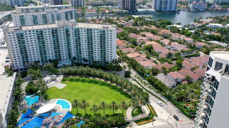 1 bedroom Condominium at 19370 Collins Ave 621, Ocean Reserve Condo, Sunny Isles Beach — photo 5