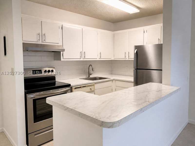 2 bedroom Condominium at 15540 SW 80th St D-304, The Courts At Kendall Cond, Miami — photo 1