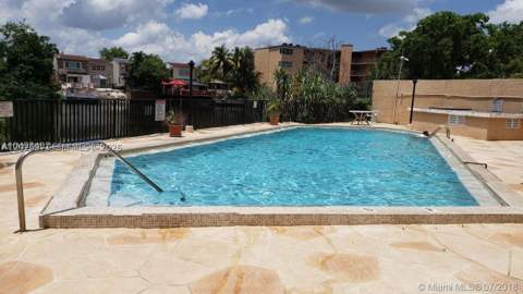 1325 W 68th St 214, Hialeah FL - photo 11 of 29