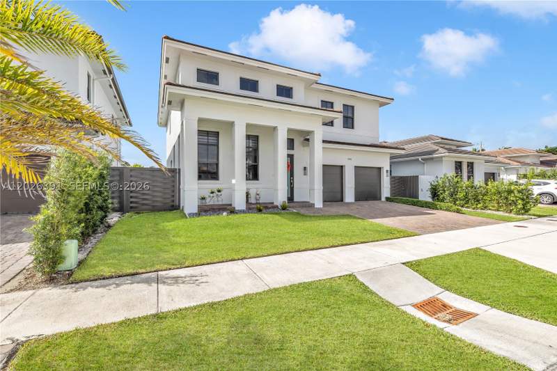 5 bedroom SingleFamilyResidence at 14606 SW 22nd Ter, J G Heads Farms Sub, Miami — photo 4