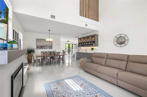 14606 SW 22nd Ter, Miami FL - photo 7 of 43