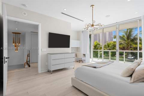 16500 Collins Ave Th-8, Sunny Isles Beach FL - photo 22 of 59