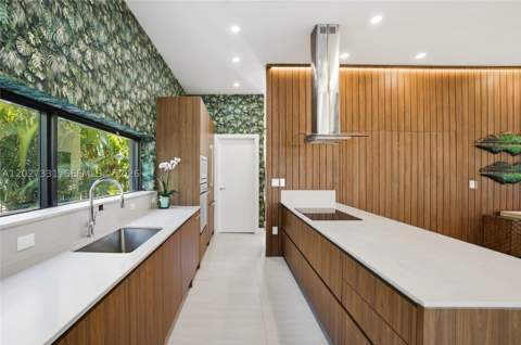 4354 Alton Rd, Miami Beach FL - photo 19 of 51