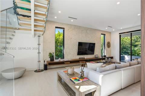 4354 Alton Rd, Miami Beach FL - photo 9 of 51
