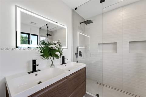 10825 SW 80th Ave, Miami FL - photo 15 of 25