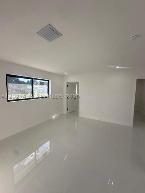 2041 NW 190th Ter, Miami Gardens FL - photo 16 of 21