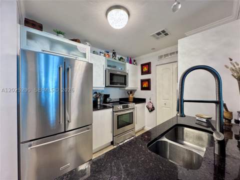 7355 SW 89th St 423N, Miami FL - photo 17 of 33