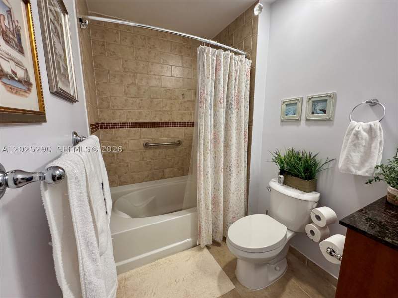 2 bedroom Condominium at 7355 SW 89th St 423N, Toscano Condo, Miami — photo 4