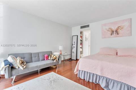 20400 W Country Club Dr 214, Aventura FL - photo 19 of 28