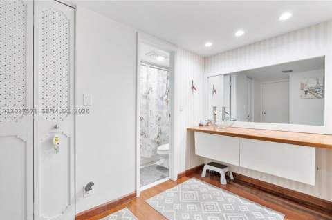 20400 W Country Club Dr 214, Aventura FL - photo 21 of 28