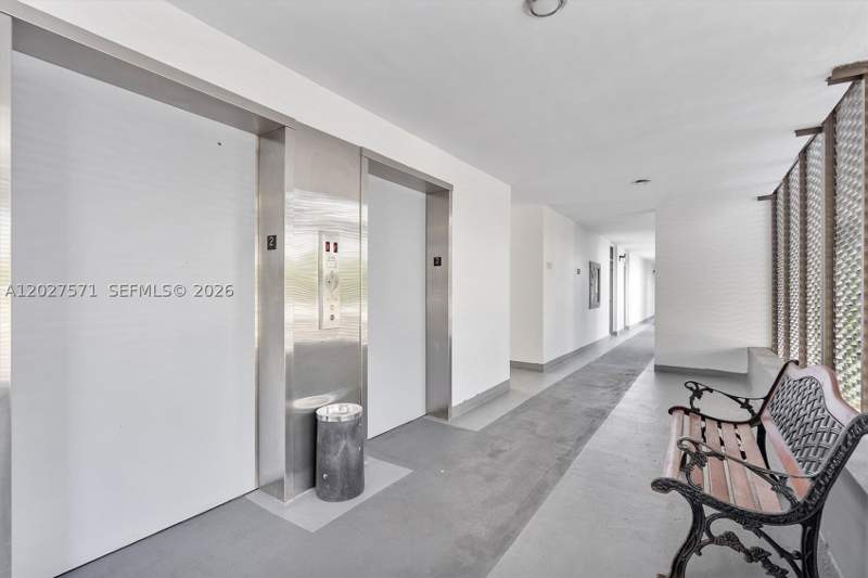 1 bedroom Condominium at 20400 W Country Club Dr 214, Biscaya IV Condo, Aventura — photo 4