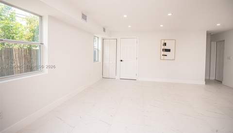 20720 NW 34 Avenue, Miami Gardens FL - photo 15 of 32