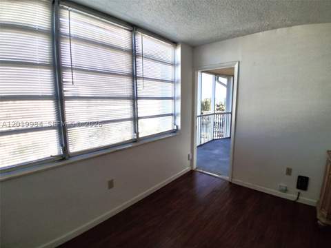 1770 NE 191st St 813-1, Miami FL - photo 24 of 34