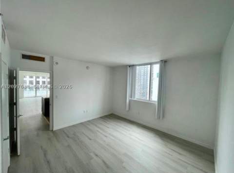 500 Brickell Ave 3910, Miami FL - photo 15 of 20