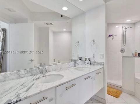500 Brickell Ave 3910, Miami FL - photo 17 of 20