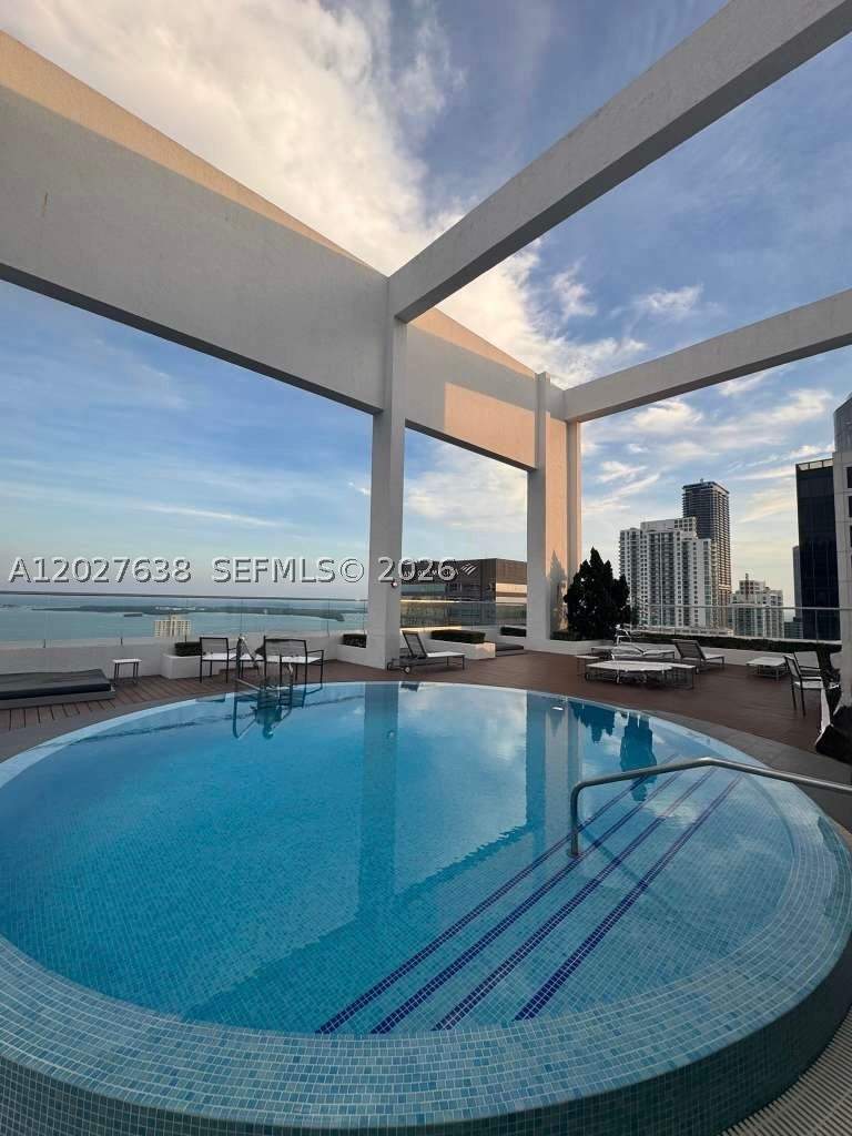 2 bedroom Condominium at 500 Brickell Ave 3910, 500 BRICKELL EAST CONDO, Miami — photo 2