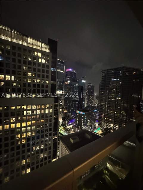 500 Brickell Ave 3910, Miami FL - photo 7 of 20