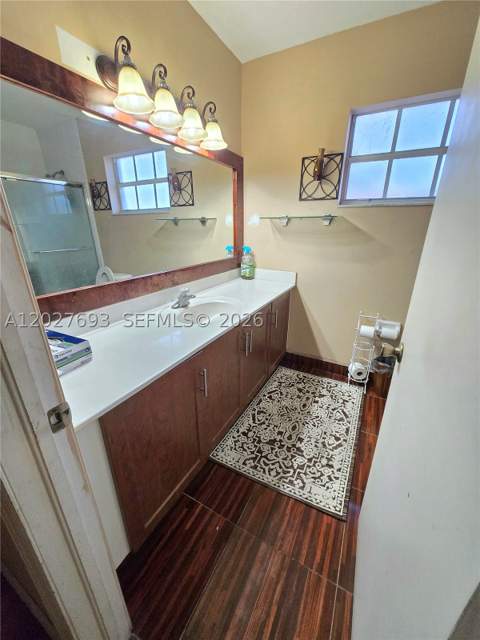 7255 NW 173rd Dr 801-8, Hialeah FL - photo 11 of 24