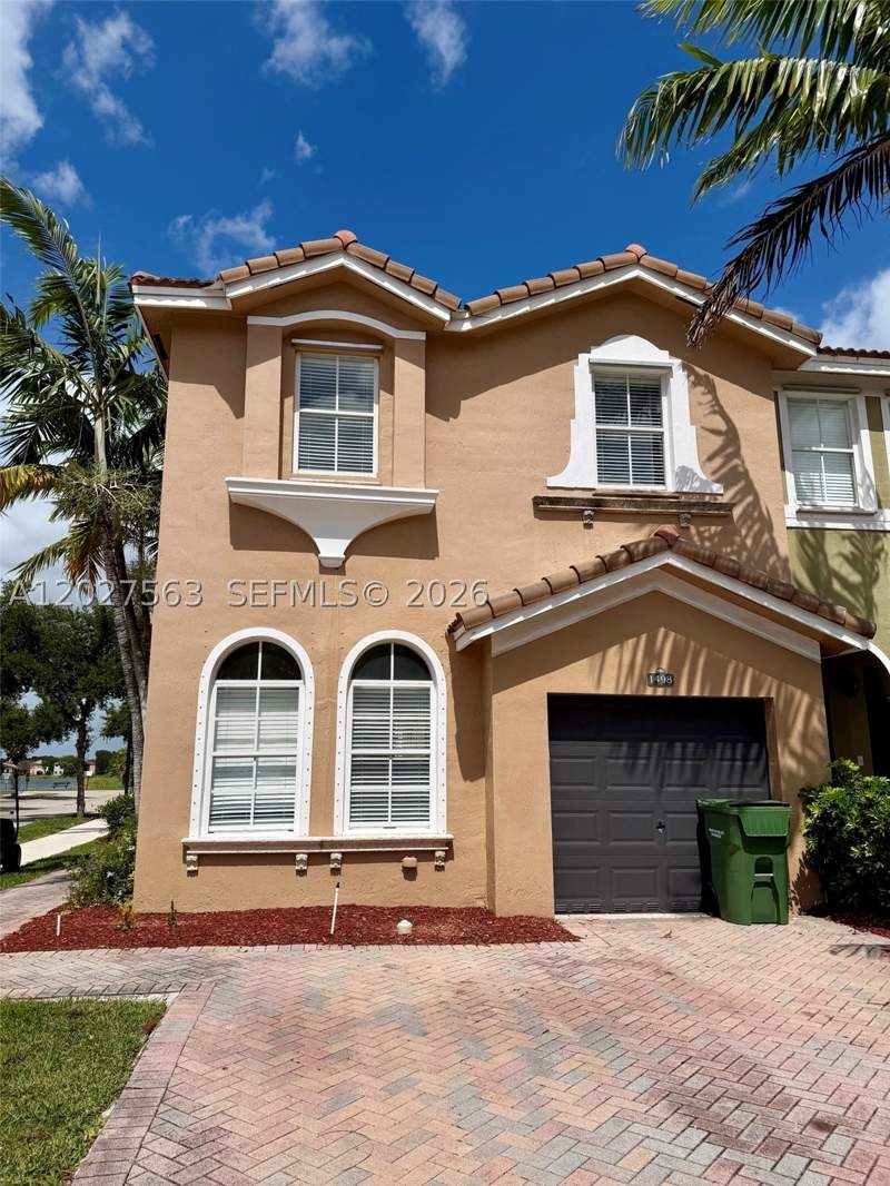 4 bedroom Townhouse at 1498 SE 25th Ave, Keys Garden, Homestead — photo 2