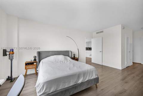 5700 Collins Ave 5J, Miami Beach FL - photo 22 of 43