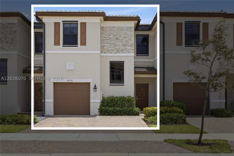 3 bedroom Townhouse at 10218 SW 231st Ln, Enclave South Phase 1, Cutler Bay — photo 1