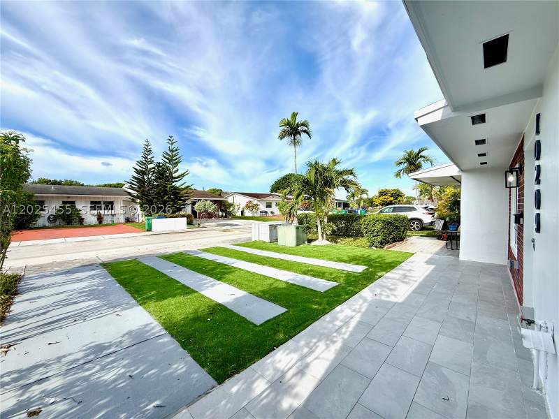 2 bedroom Villa at 10209 SW 20th Ter, Coral Haven Sec Two, Miami — photo 3