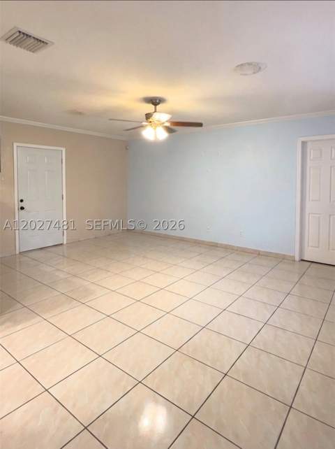1300 NE 203rd St, Miami FL - photo 9 of 40