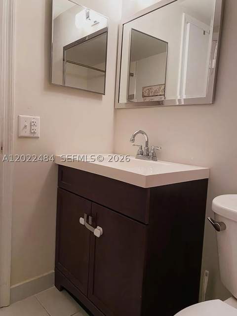 2775 W 52nd St 206, Hialeah FL - photo 10 of 28