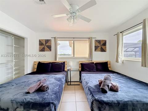 2501 NE 209th Ter, Miami FL - photo 20 of 47