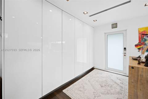 39 Montilla Ave, Coral Gables FL - photo 6 of 33