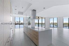 17111 Biscayne Blvd 1210, North Miami Beach FL - photo 10 of 68