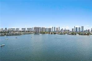 17111 Biscayne Blvd 1210, North Miami Beach FL - photo 19 of 68