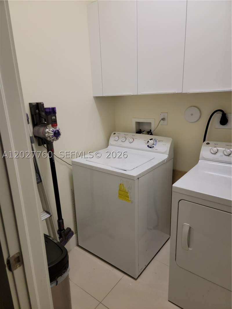 3 bedroom Condominium at 6310 NW 103rd Pl 202, Landmark At Doral, Doral — photo 4