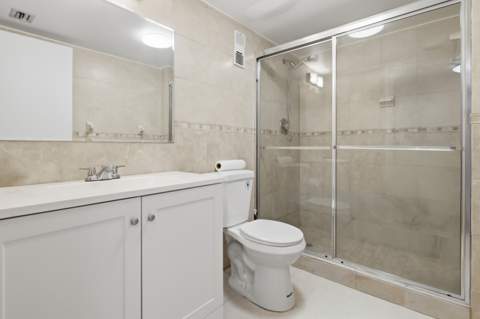 661 NE 195th Street 310, Miami FL - photo 11 of 19