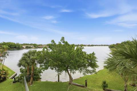 661 NE 195th Street 310, Miami FL - photo 6 of 19