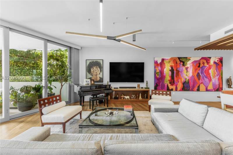2 bedroom Condominium at 1300 Monad Ter 3E, Alton Beach Realty Co Sub, Miami Beach — photo 3