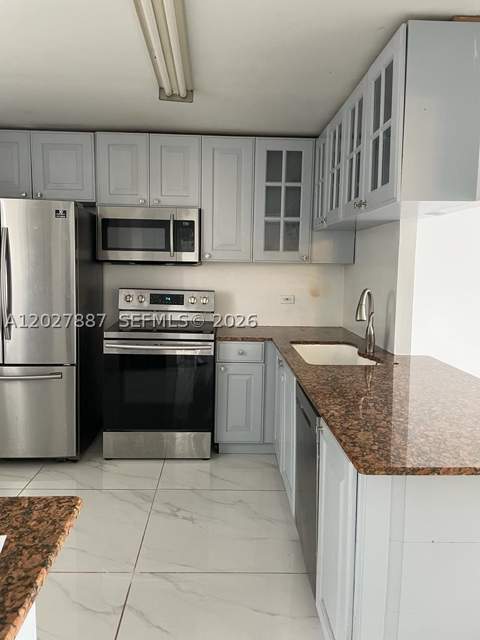 3545 NE 166th St 1004, North Miami Beach FL - photo 21 of 24