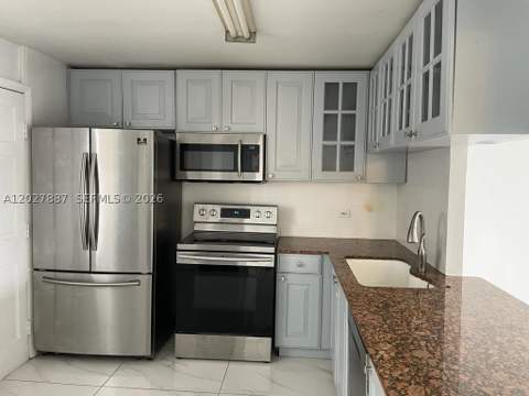 3545 NE 166th St 1004, North Miami Beach FL - photo 22 of 24
