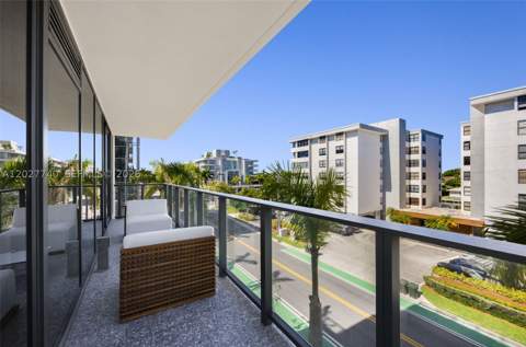 1177 Kane Concourse 404, Bay Harbor Islands FL - photo 6 of 51