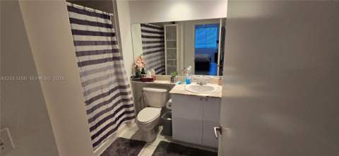 2775 NE 187th St 314, Aventura FL - photo 13 of 37