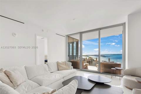 300 Biscayne Boulevard Way 3905W, Miami FL - photo 11 of 41