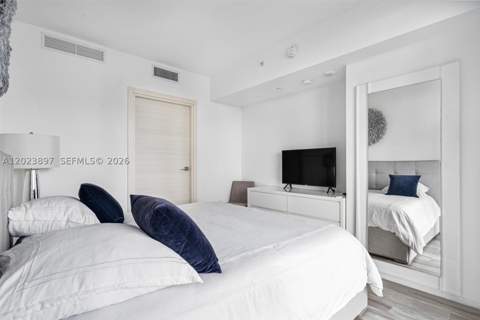 801 S Miami Ave 4302, Miami FL - photo 13 of 43