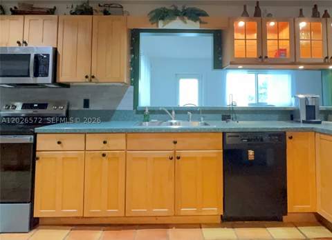 19505 SW 272nd St, Homestead FL - photo 12 of 24