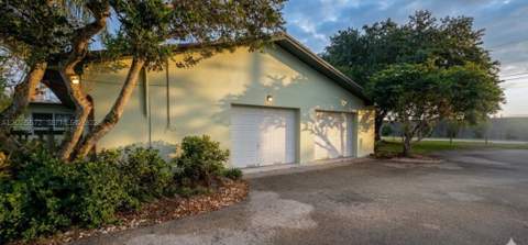 19505 SW 272nd St, Homestead FL - photo 6 of 24