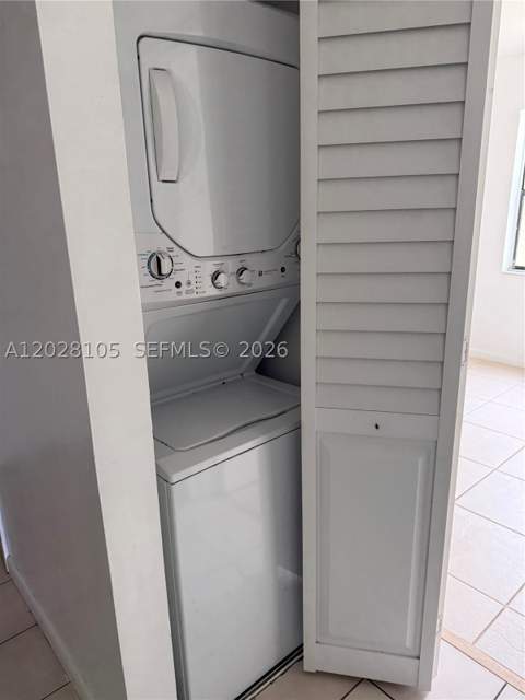 851 NE 207th Ter 6-103, Miami FL - photo 12 of 12