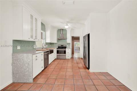 6980 SW 104th St, Pinecrest FL - photo 16 of 42