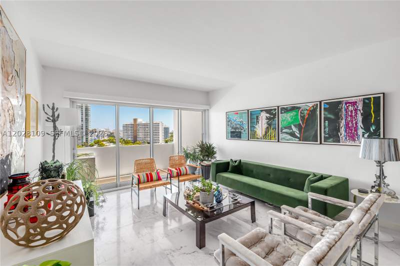 1 bedroom Condominium at 3 Island Ave 11B, Belle Isle, Miami Beach — photo 3