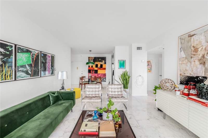 1 bedroom Condominium at 3 Island Ave 11B, Belle Isle, Miami Beach — photo 4