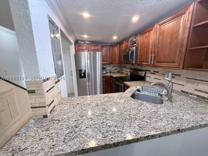 2 bedroom Condominium at 1901 NW S River Dr 5A, River Club Townhouse Cond, Miami — photo 5